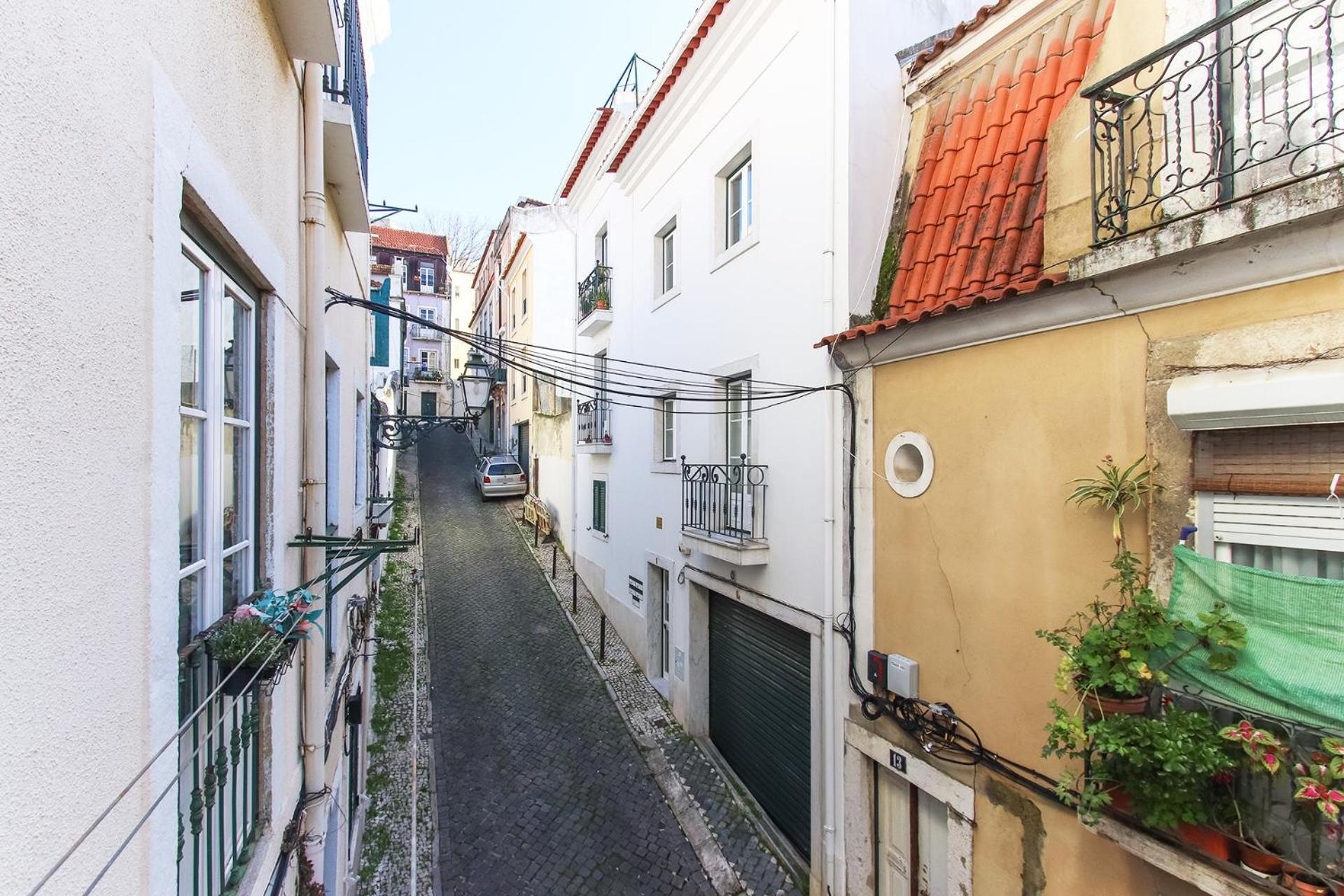 Cosy Avenida By Homing Apartment Lisbon Exterior photo